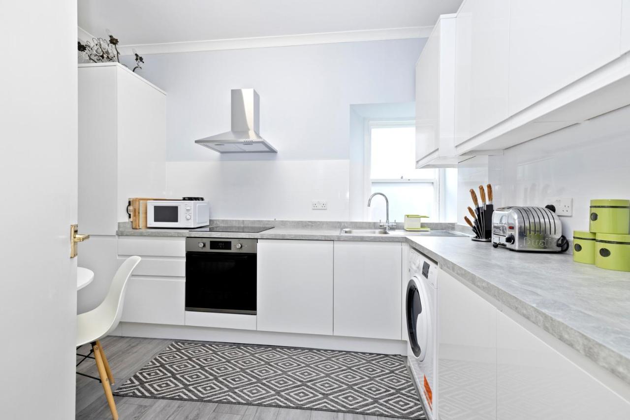 Appartement Joivy Modern Flat On Rose Street à Édimbourg Extérieur photo
